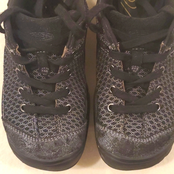 Keen Mercer Lace II CNX Shoes - Picture 8 of 8